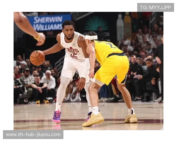 阿特金森空间内线战术，莫布利高位策应激活外线火力